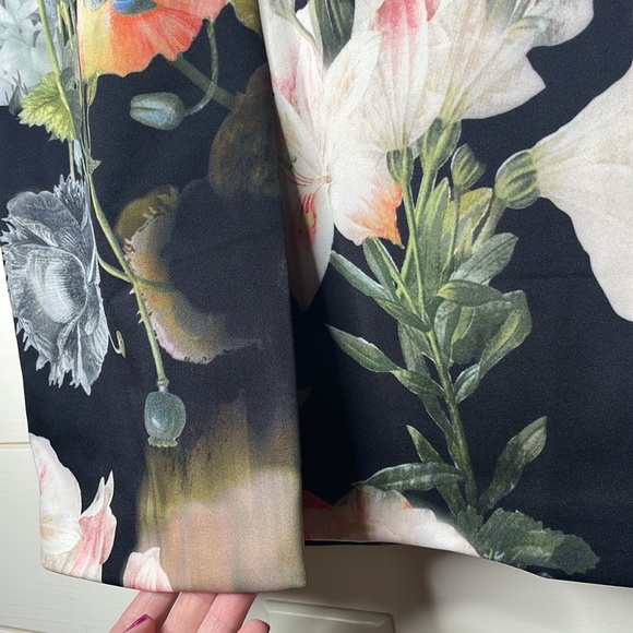 Ted Baker Floral Gown / Dress Excellent Condition Size 2 - Picture 10 of 11
